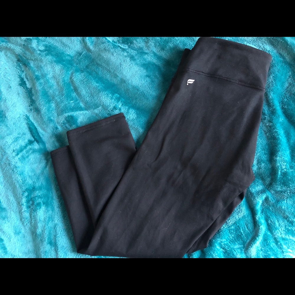 Fabletics capris